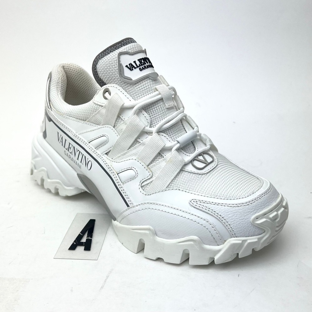 VALENTINO Climbers Sneaker sz 8.5